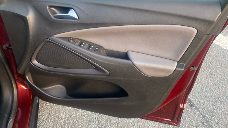 Vauxhall Crossland X 1.2T [110] Elite 5dr [Start Stop] Auto Petrol Hatchback